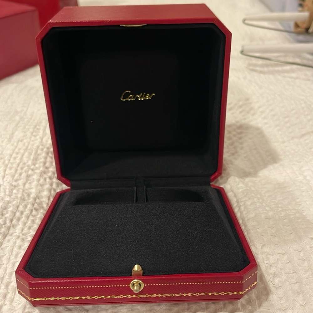Cartier bracelet box